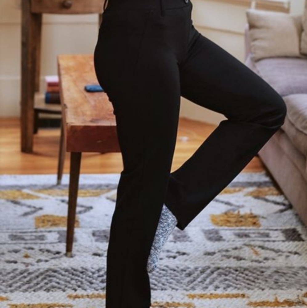NWOT Straight Leg Classic Dress Yoga Pants
